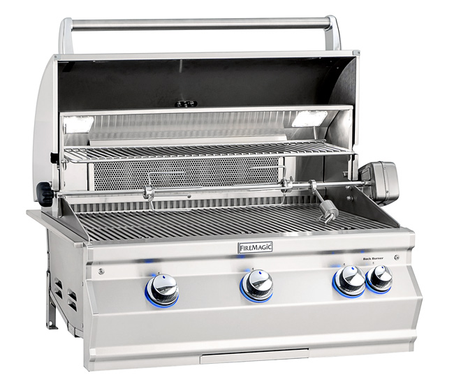 Fire Magic 30-inch Aurora A540i Built-In Grill With Rotisserie Fire Magic 30-inch Aurora A540i Built-In Grill With Rotisserie